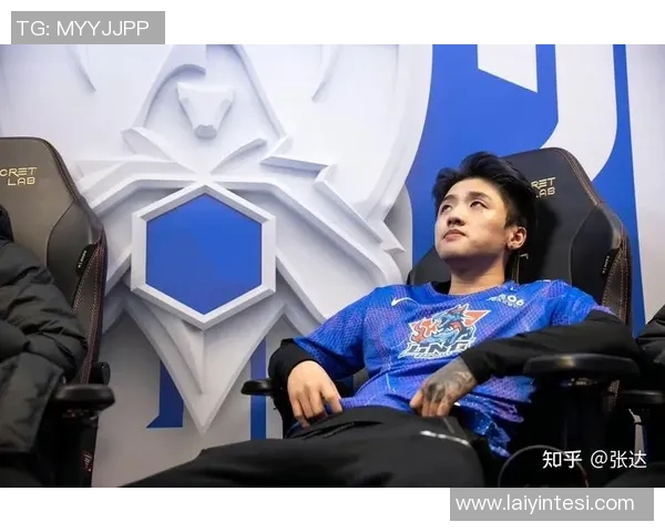 电竞比分CSGO专题深入分析LNG战队在比赛中的耐力表现与策略探讨 电竞比分CSGO专题深入分析LNG战队在比赛中的耐力表现与策略探讨