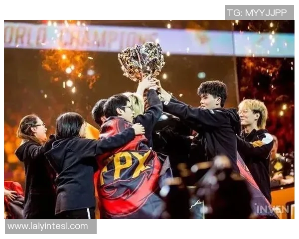 全球总决赛特别报道揭示FPX战队从默默无闻到巅峰荣耀的成长历程实时数据 全球总决赛特别报道揭示FPX战队从默默无闻到巅峰荣耀的成长历程实时数据